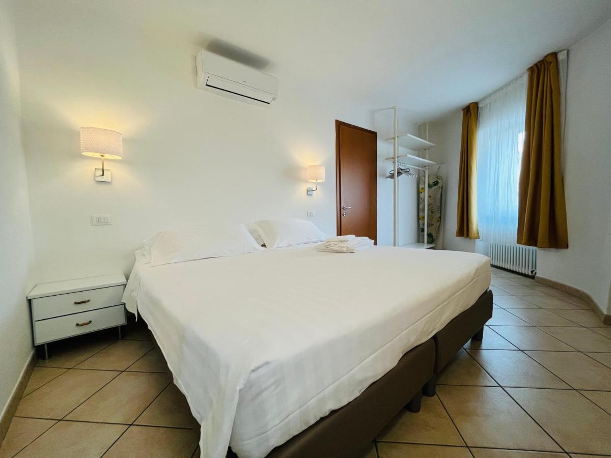 مالتشيزينيه Apartments Manga Rosa المظهر الخارجي الصورة